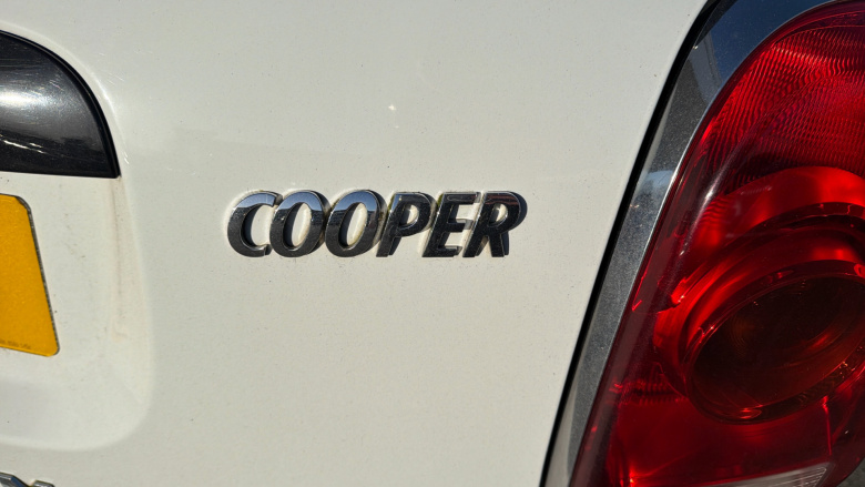 MINI Countryman 1.5 Cooper Classic 5dr Petrol Hatchback